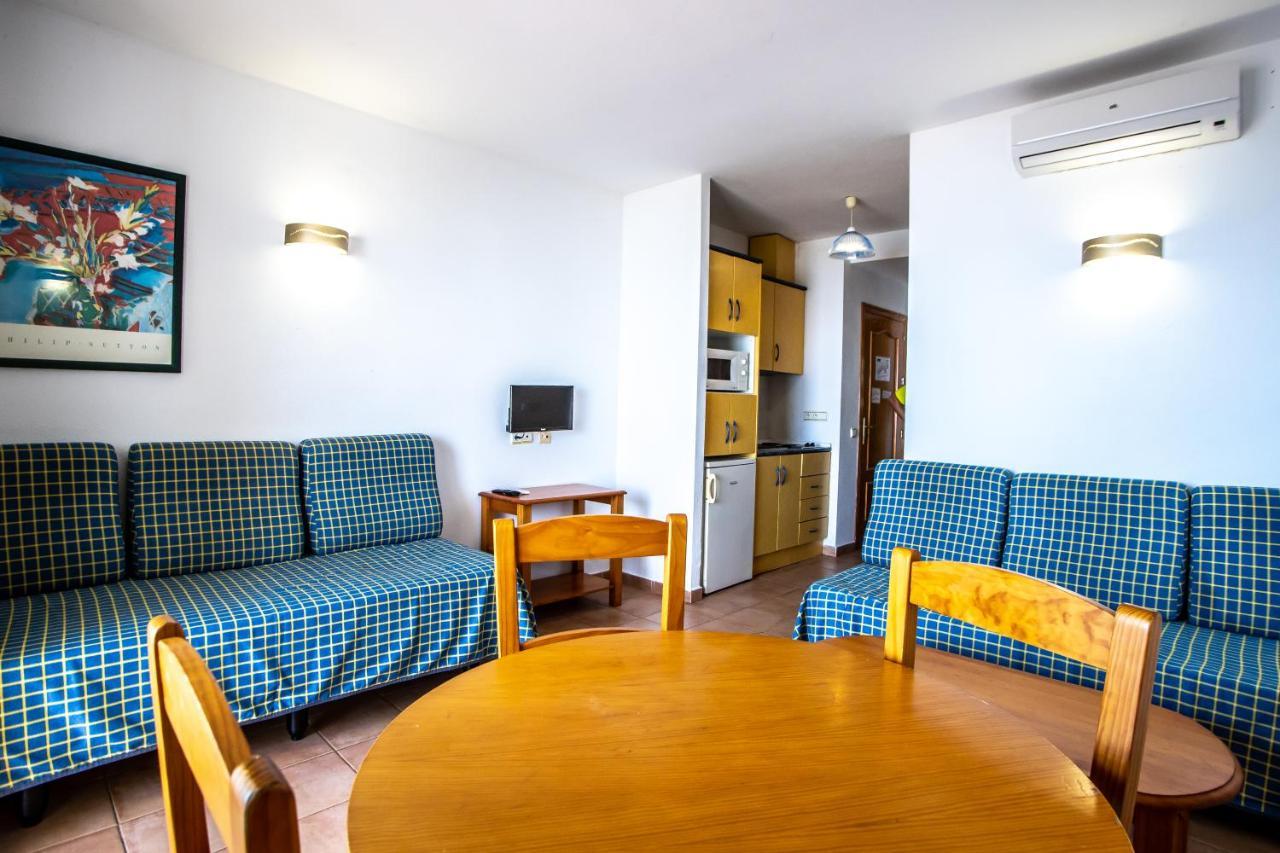 Hotel Apartamentos Mojacar Beach Bagian luar foto
