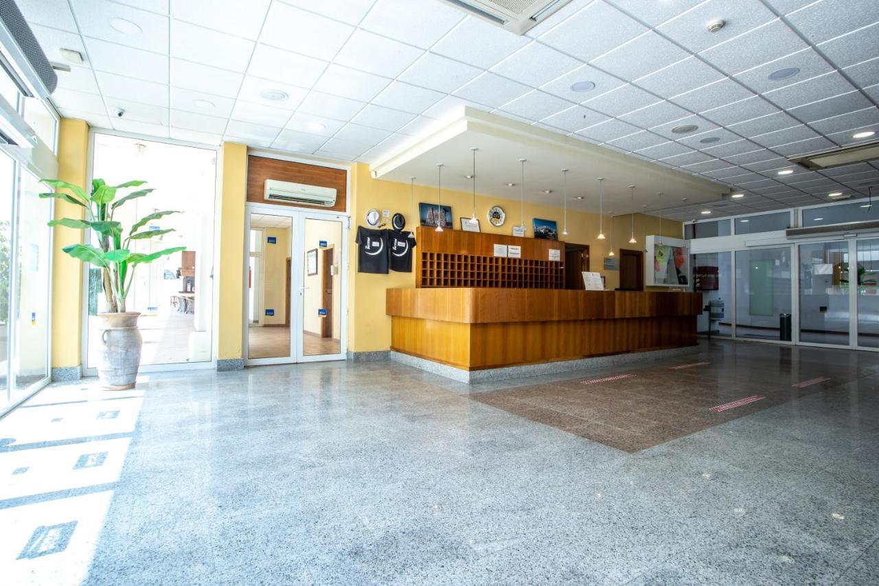 Hotel Apartamentos Mojacar Beach Bagian luar foto
