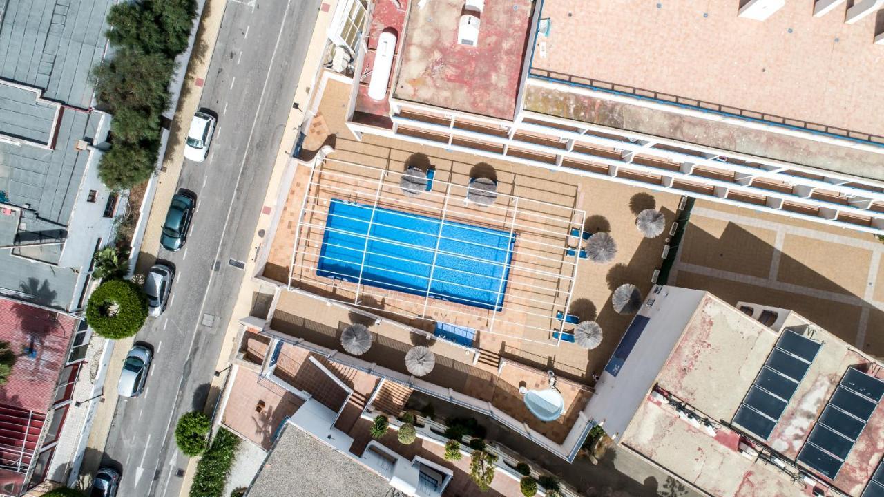 Hotel Apartamentos Mojacar Beach Bagian luar foto